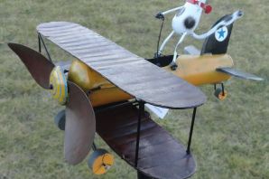 Спортивный самолет с пропеллером