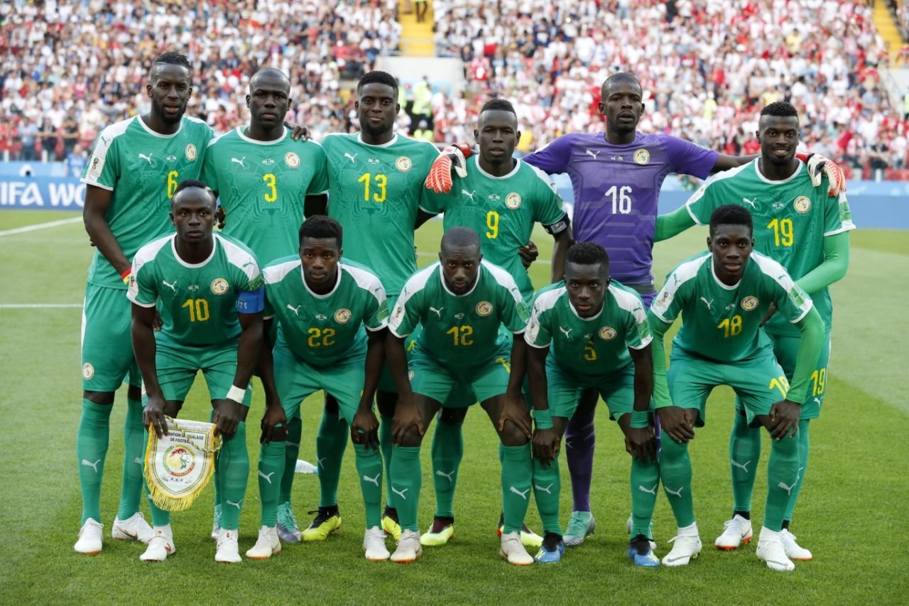 Эфиопия высшая лига футбол. Сборная Сенегала. Сенегал футбол сборная. Футболист сборной Сенегала. Футбольная команда Сенегал.