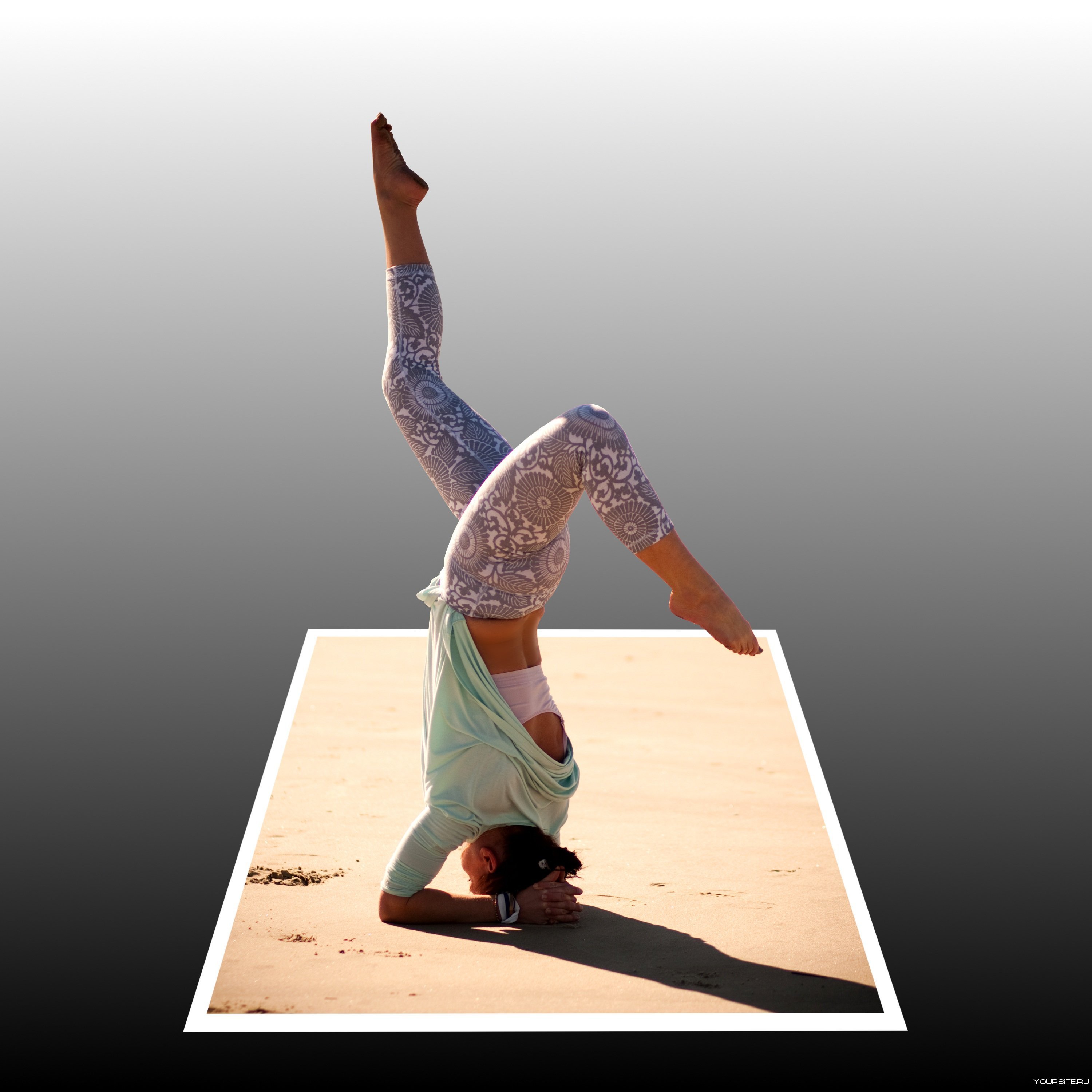 Йоги инстаграм. Камила Бандалетова йога. Стойка на руках йога. Поза страуса йога.