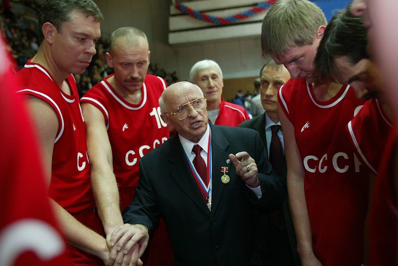 Когда баскетболисты ссср стали чемпионами. Тренер сборной СССР по баскетболу Гомельский.
