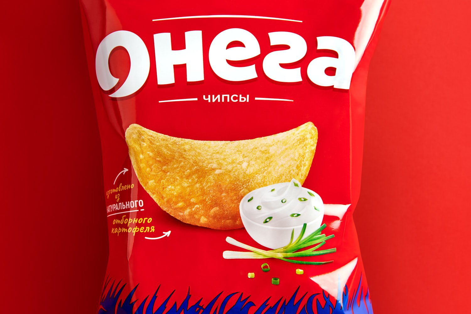 Онега индекс. Онега чипсы. Онега логотип. Онега упаковка. Белорусские чипсы Онега.