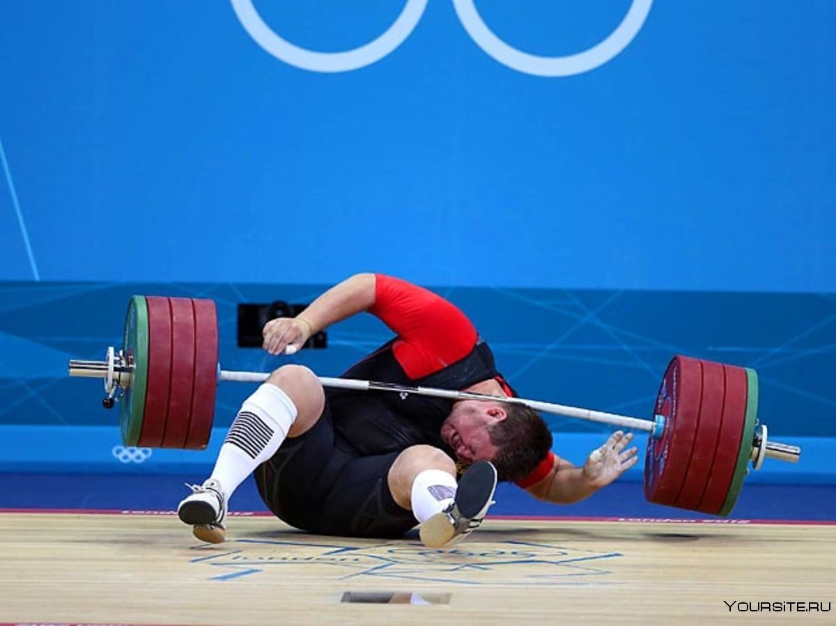 Какой вес поднимают тяжелоатлеты. Маттиас Штайнер штангист 2012. Ронни Веллер тяжелая атлетика. Маттиас Стейнер Олимпийский чемпион. Тяжелая атлетика штанга.