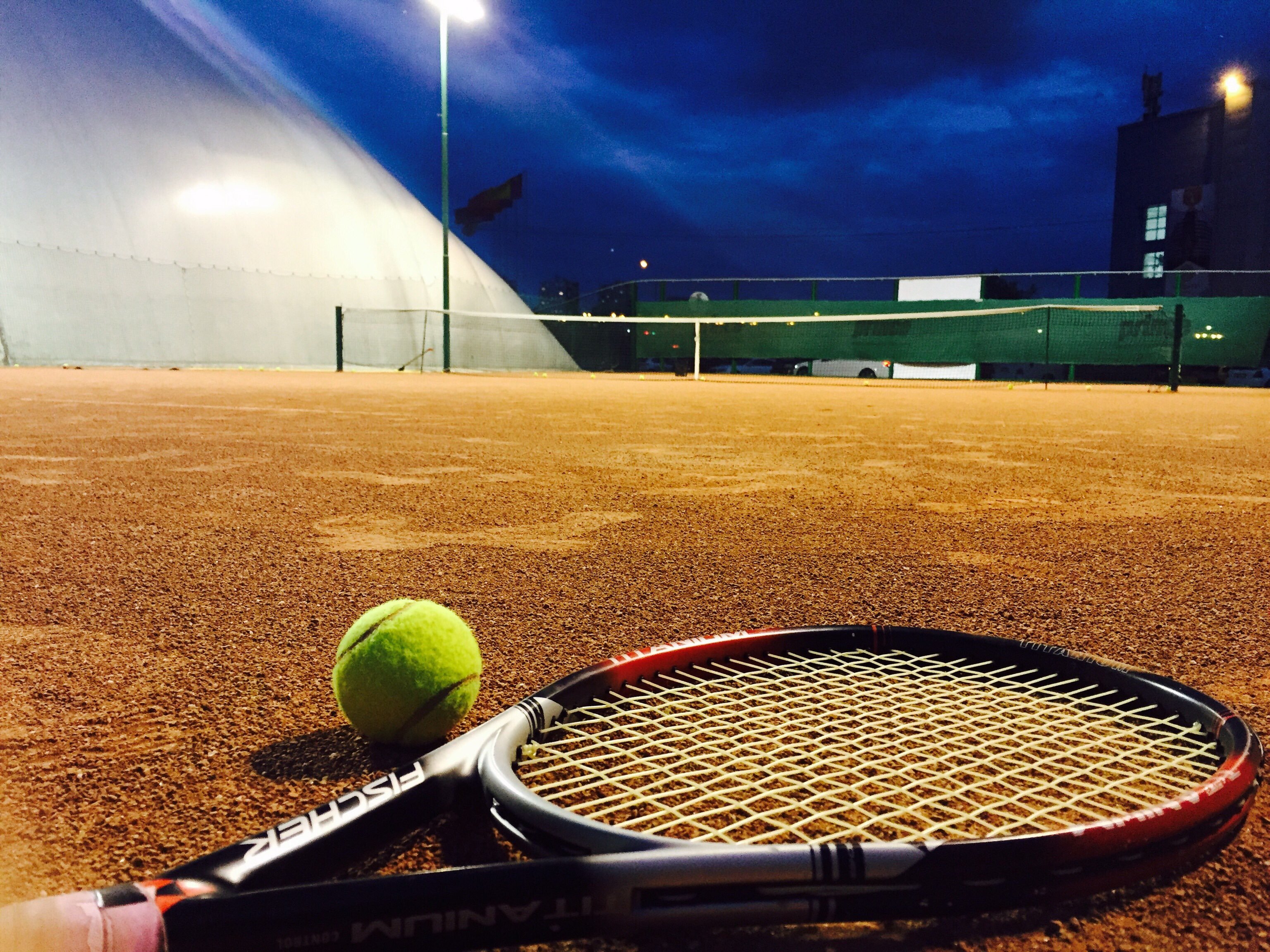 Теннисный корд. Теннис корт Эстетика. Теннисный корт Видное. Большой теннис. Красивый теннисный корт.