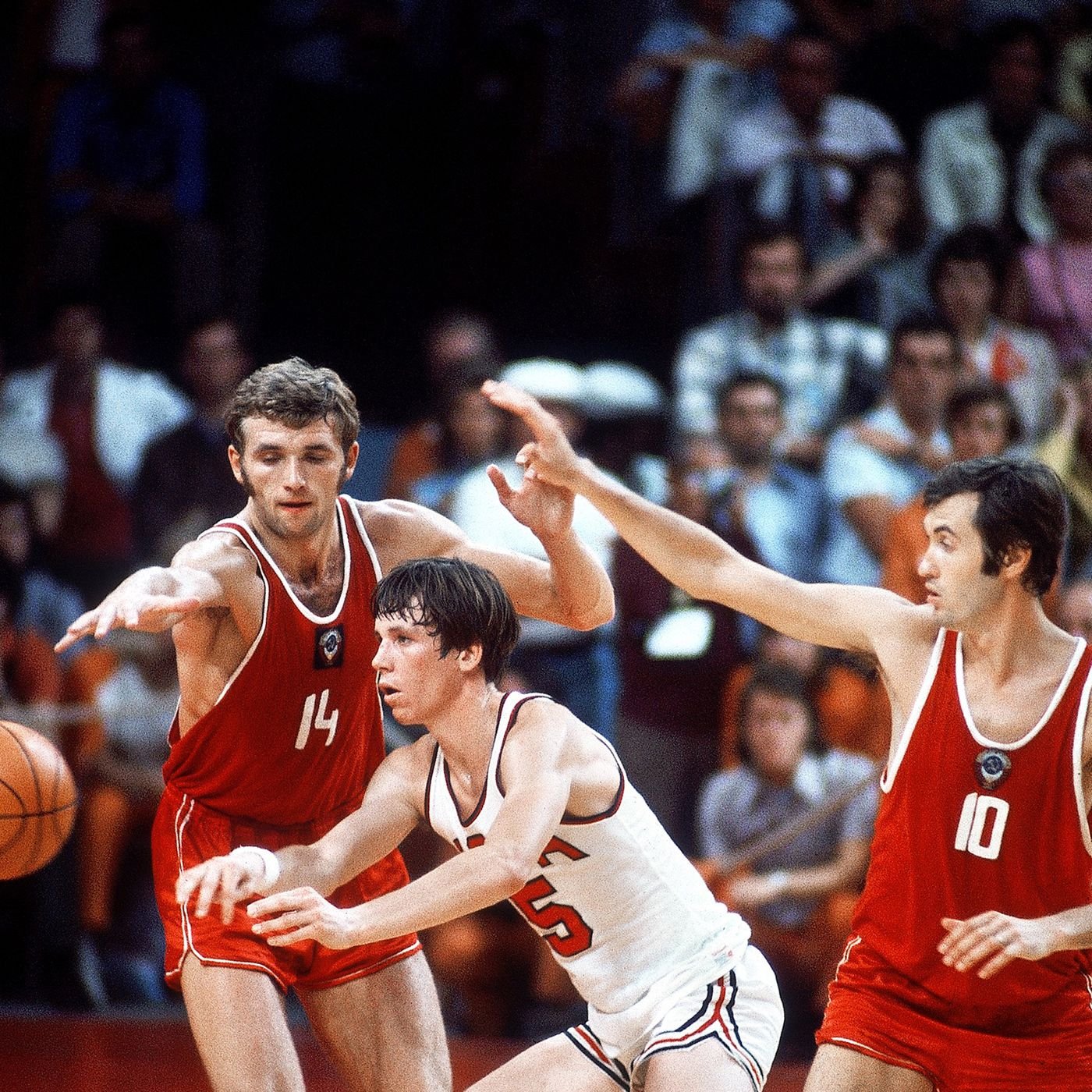 Сборная ссср по баскетболу игры. Баскетбол 1972 финал СССР США. Баскетболист литовец 1972.