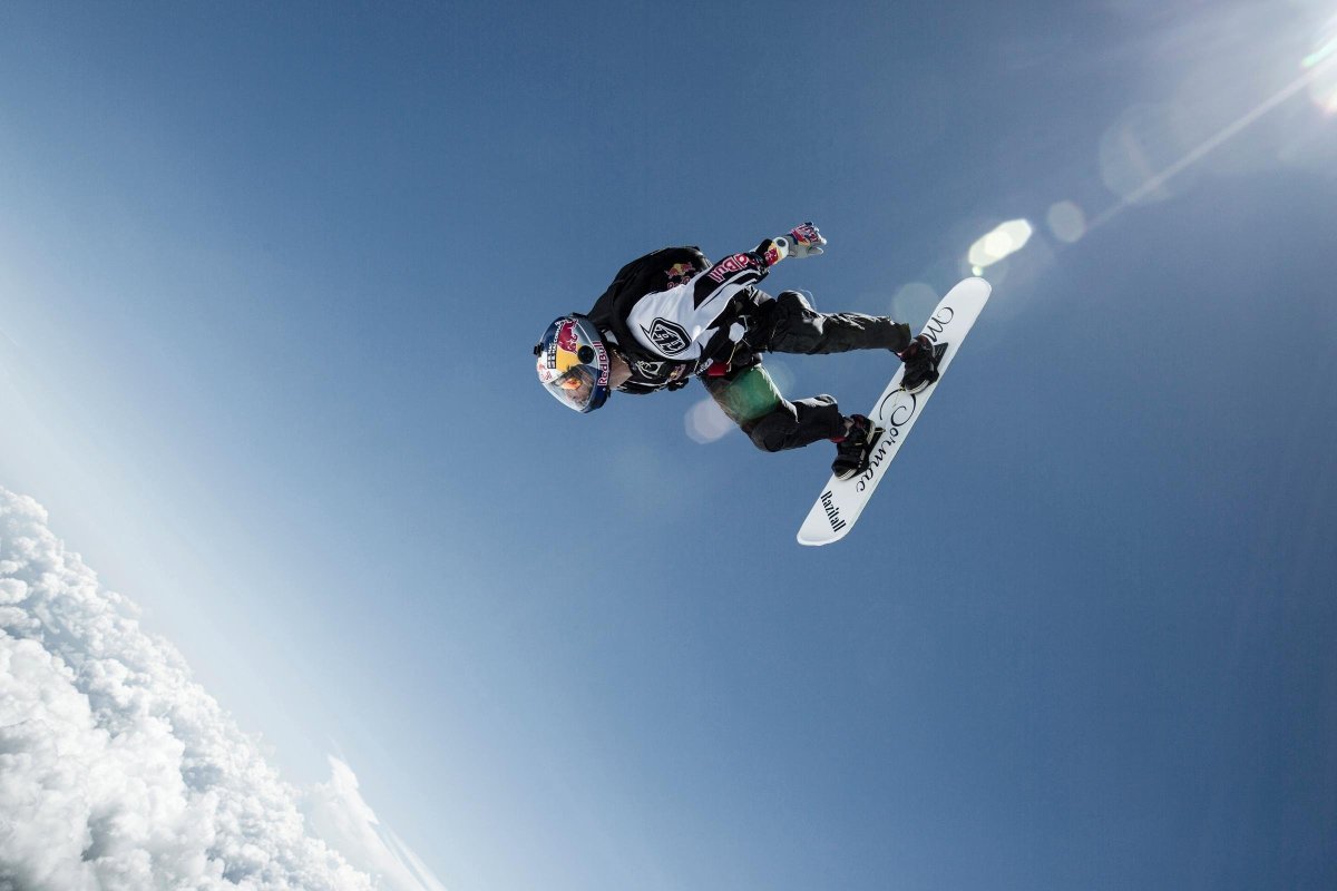 Сноуборд с парашютом